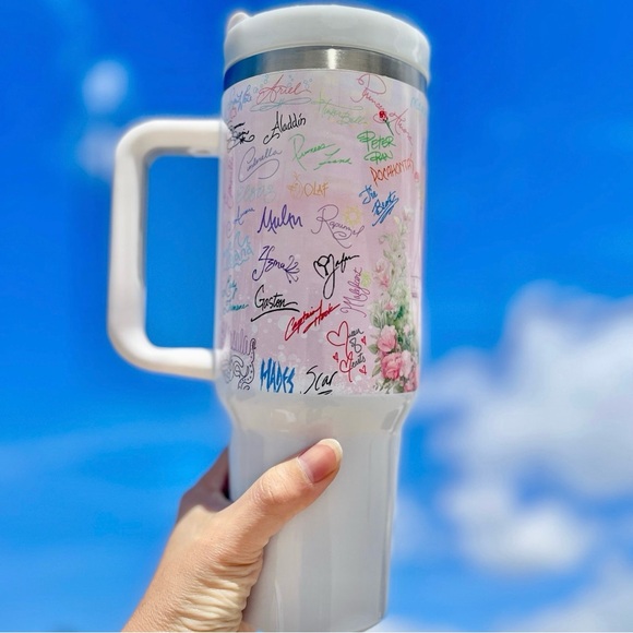 40 oz tumbler Disney Castle with all characters name 40oz tumbler with lid and s - Picture 3 of 3